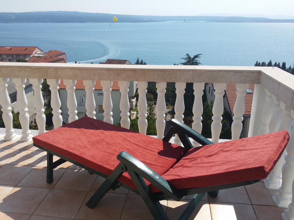 Panorama View Close Sandy Beach 100M To Talasoterapija, Crikvenica Exteriör bild